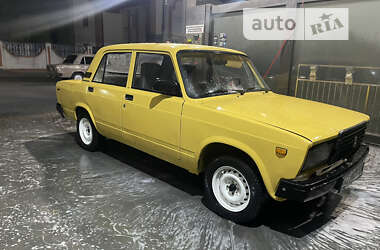 Седан ВАЗ / Lada 2107 1982 в Яготині