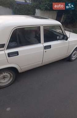 Седан ВАЗ / Lada 2107 1992 в Балте