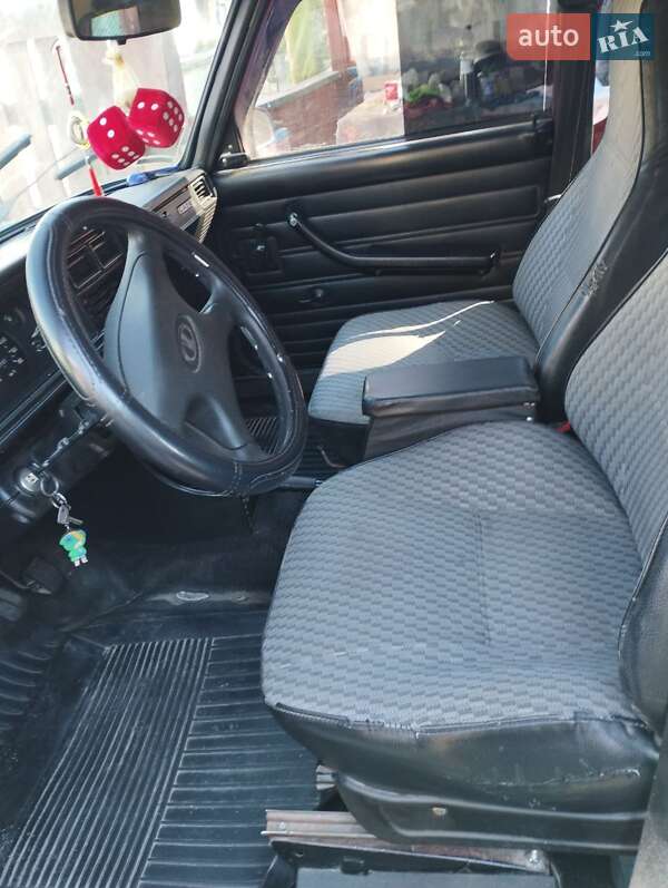 Седан ВАЗ / Lada 2107 2006 в Овруче