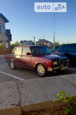 Седан ВАЗ / Lada 2107 2005 в Узине