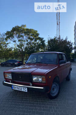 Седан ВАЗ / Lada 2107 1994 в Одессе