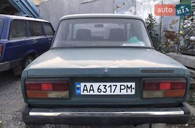 Седан ВАЗ 2107 2004 в 