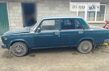 Седан ВАЗ / Lada 2107 2006 в Новомиргороде