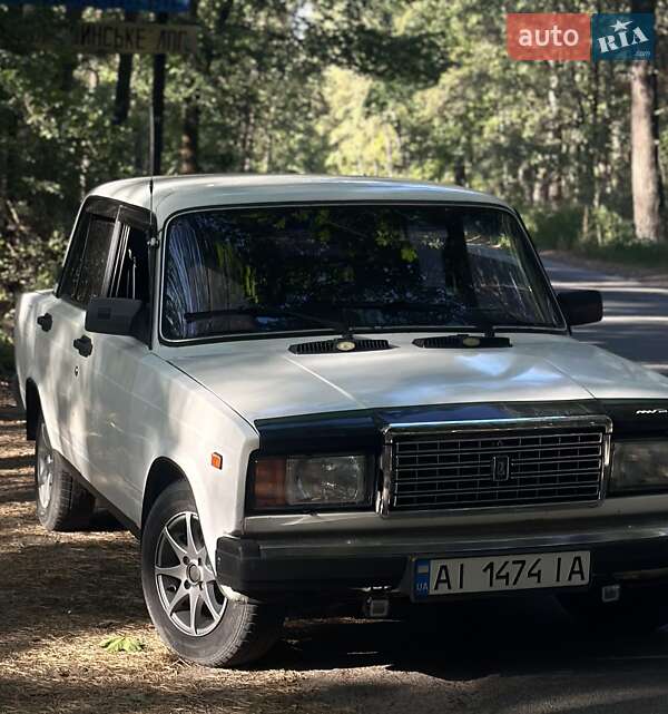 Седан ВАЗ / Lada 2107 1997 в Києві