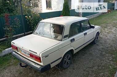 Седан ВАЗ / Lada 2107 1996 в Зборове