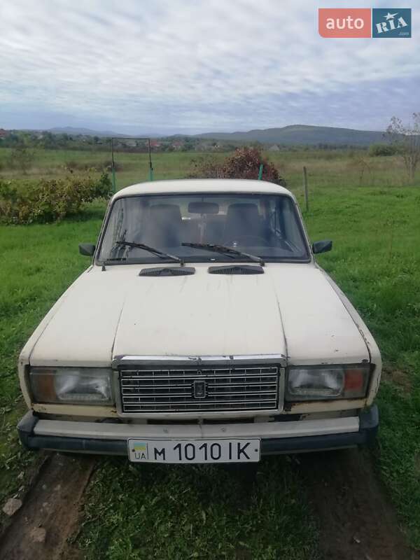 Седан ВАЗ 2107 1987 в 