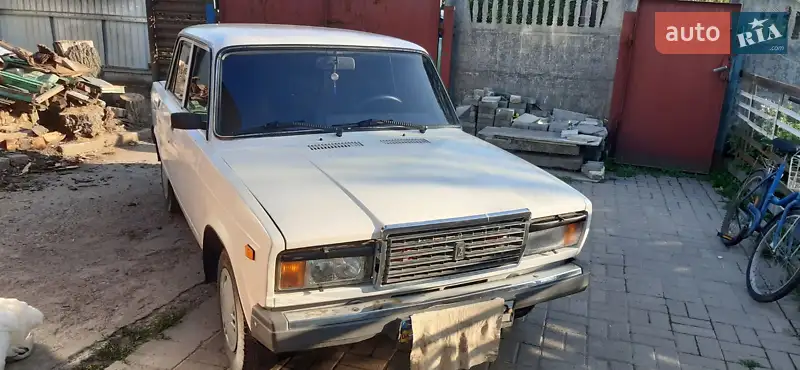 ВАЗ / Lada 2107