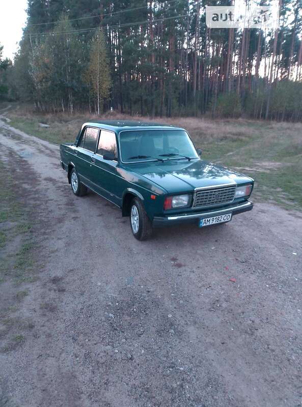 Седан ВАЗ / Lada 2107 2009 в Житомире