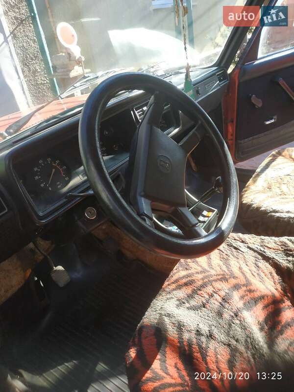 Седан ВАЗ / Lada 2107 1989 в Львове