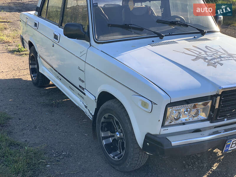 Седан ВАЗ / Lada 2107 1999 в Татарбунарах