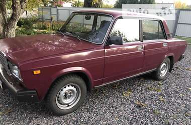 Седан ВАЗ / Lada 2107 2003 в Катеринопілі