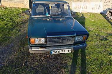 Седан ВАЗ / Lada 2107 2005 в Снігурівці