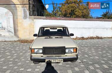 Седан ВАЗ / Lada 2107 1989 в Білгороді-Дністровському