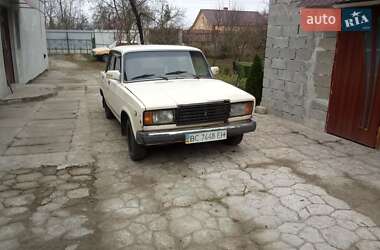 Седан ВАЗ / Lada 2107 1993 в Львові