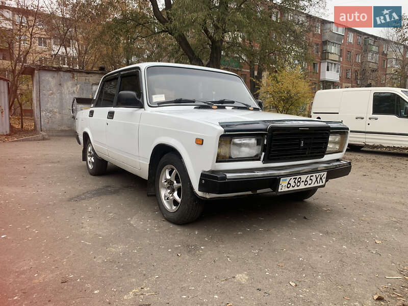 Седан ВАЗ / Lada 2107 1987 в Харкові