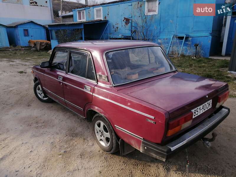 Седан ВАЗ / Lada 2107 2004 в Южному фото 2 Седан ВАЗ / Lada 2107 2004 в Южному