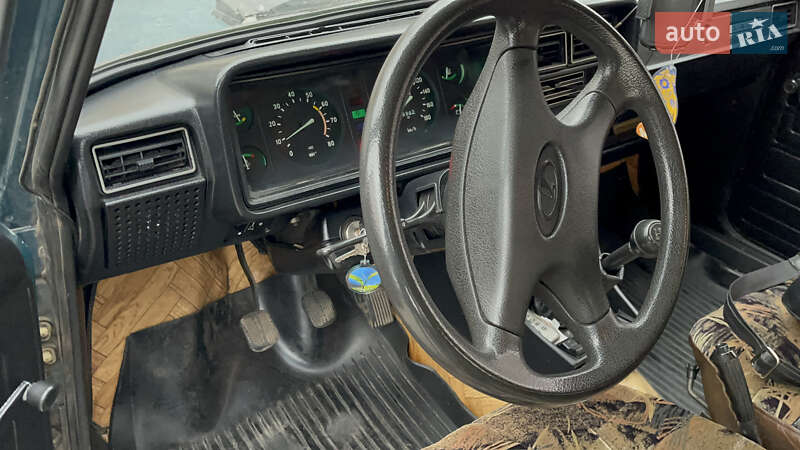 Седан ВАЗ / Lada 2107 1998 в Апостолово фото 6 Седан ВАЗ / Lada 2107 1998 в Апостолово