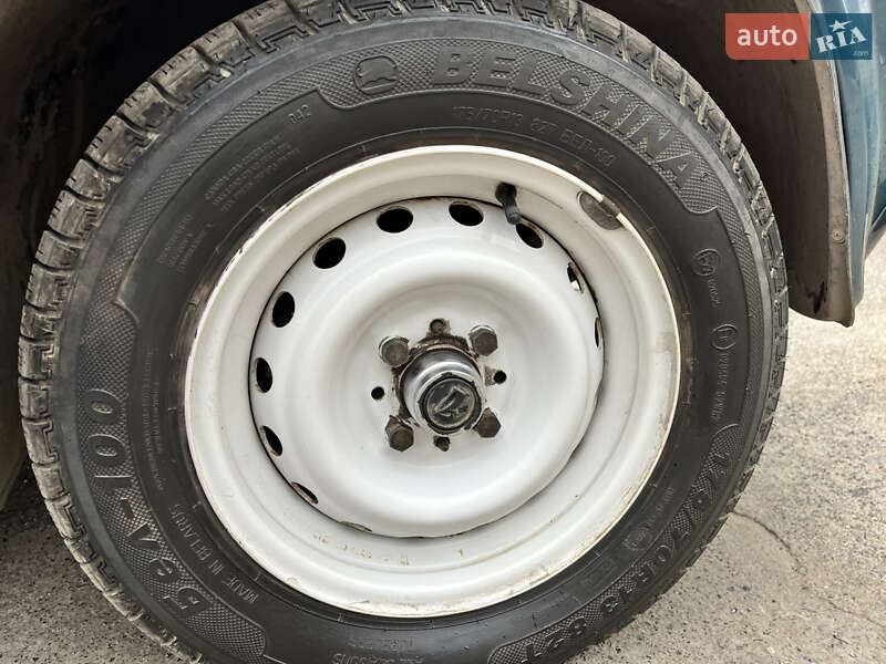 Седан ВАЗ / Lada 2107 1998 в Апостолово фото 13 Седан ВАЗ / Lada 2107 1998 в Апостолово