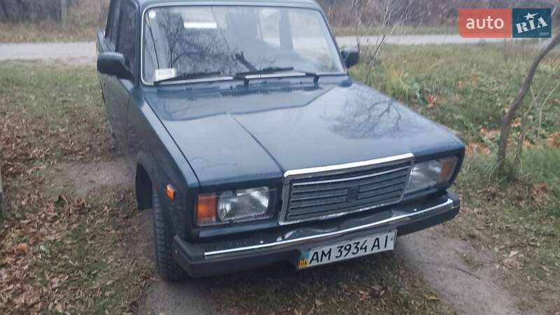 Седан ВАЗ / Lada 2107 2007 в Малині