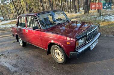 Седан ВАЗ / Lada 2107 2005 в Чернігові