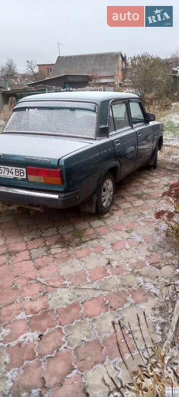 Седан ВАЗ / Lada 2107 2005 в Сумах