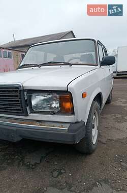 Седан ВАЗ 2107 2005 в 