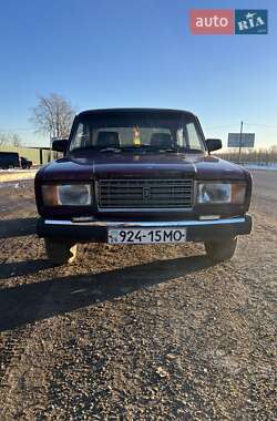 Седан ВАЗ / Lada 2107 2003 в Хотині