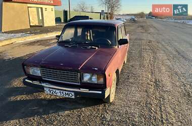 Седан ВАЗ / Lada 2107 2003 в Хотині