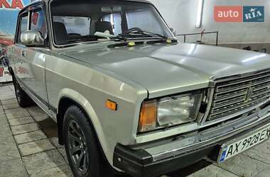 Седан ВАЗ / Lada 2107 2006 в Дніпрі