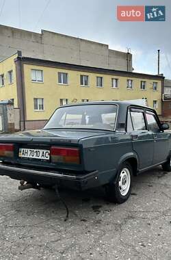 Седан ВАЗ / Lada 2107 2004 в Славянске