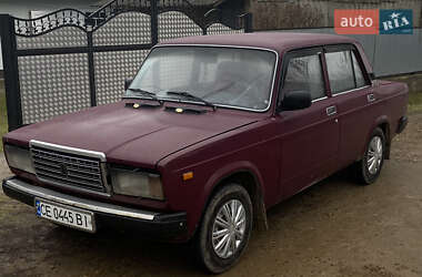 Седан ВАЗ / Lada 2107 2001 в Хотині