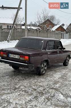 Седан ВАЗ / Lada 2107 2006 в Надвірній