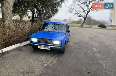 Седан ВАЗ / Lada 2107 1988 в Жовтанцях