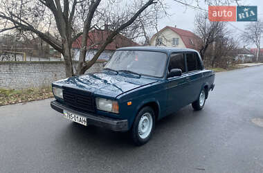 Седан ВАЗ / Lada 2107 1985 в Днепре