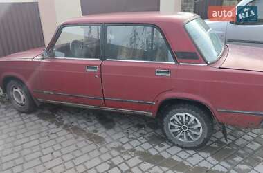 Седан ВАЗ / Lada 2107 1996 в Сарнах