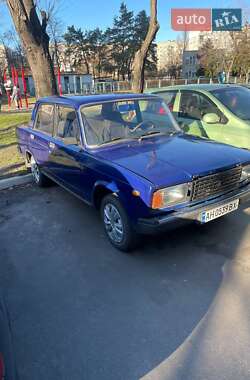 Седан ВАЗ / Lada 2107 2002 в Києві