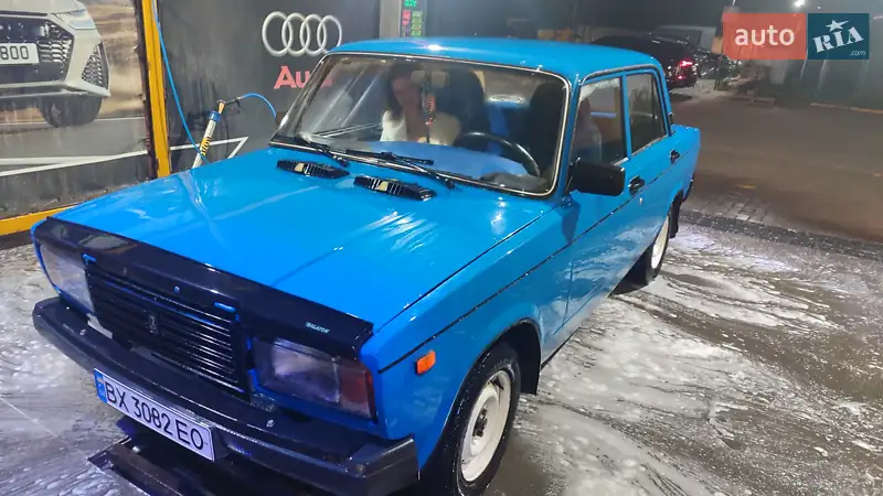 ВАЗ / Lada 2107