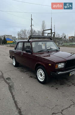 Седан ВАЗ / Lada 2107 2007 в Рокитному