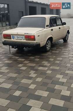 Седан ВАЗ / Lada 2107 1990 в Полтаві