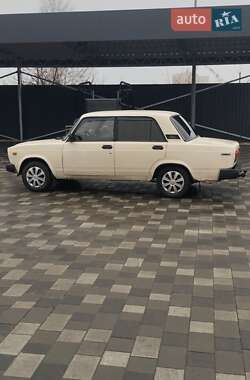 Седан ВАЗ / Lada 2107 1990 в Полтаві