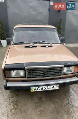 Седан ВАЗ / Lada 2107 1985 в Ковеле