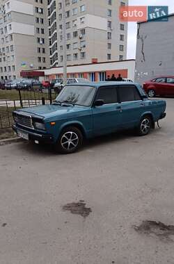 Седан ВАЗ / Lada 2107 2004 в Нетішині