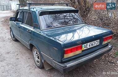 Седан ВАЗ / Lada 2107 2003 в Днепре