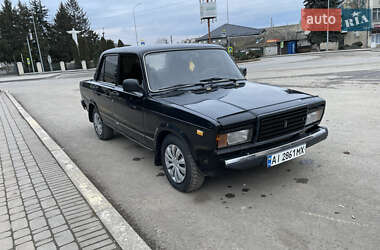 Седан ВАЗ / Lada 2107 2006 в Томашполе