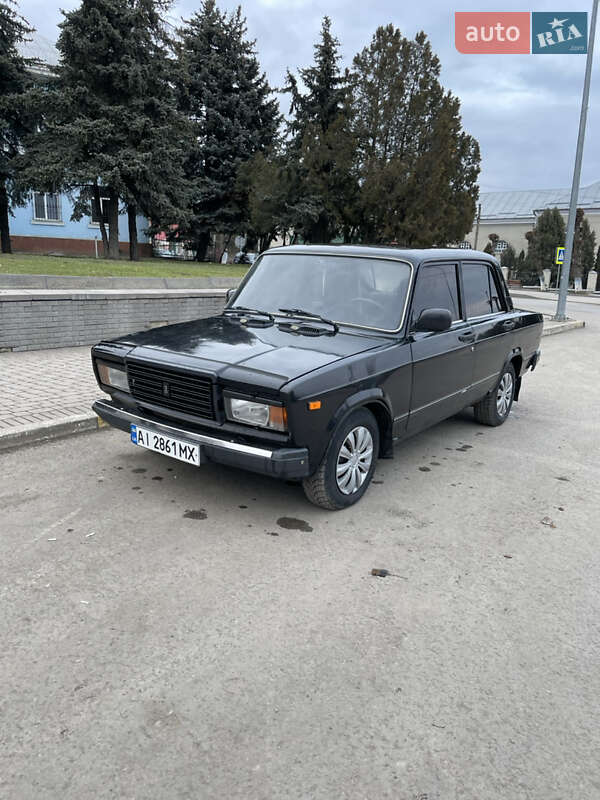 Седан ВАЗ / Lada 2107 2006 в Томашполе