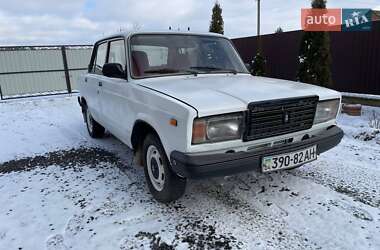 Седан ВАЗ / Lada 2107 1988 в Костополе