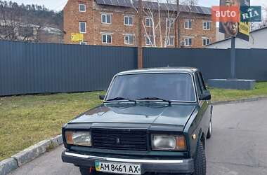 Седан ВАЗ / Lada 2107 2006 в Могилев-Подольске