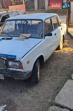 Седан ВАЗ / Lada 2107 2005 в Хусте