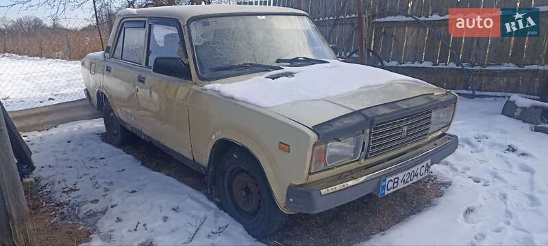 Седан ВАЗ 2107 1989 в 