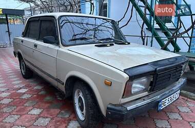 Седан ВАЗ / Lada 2107 1989 в Миколаєві